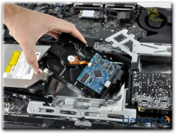 Installation, replacement of the hard disk (UT000122487)